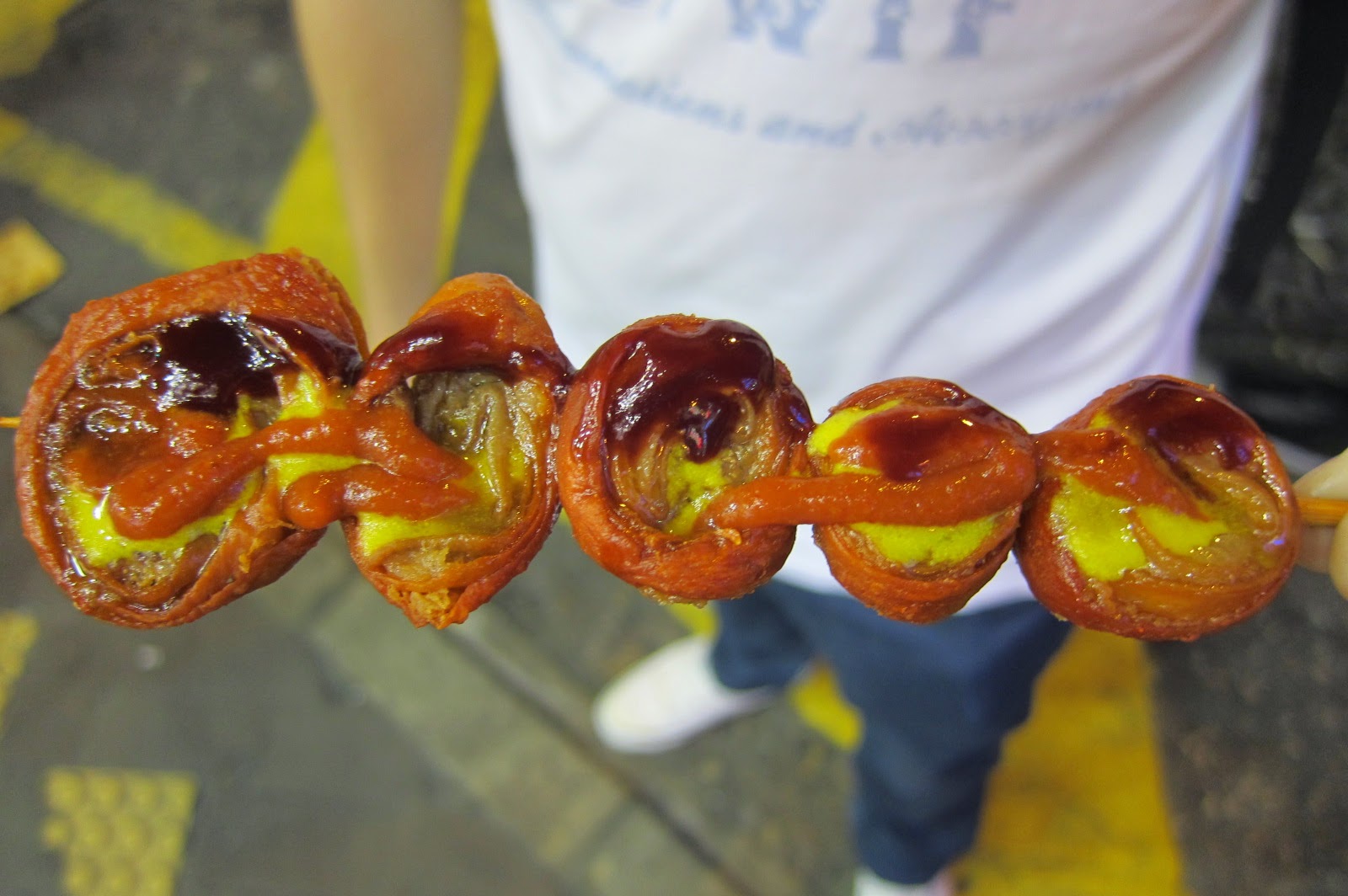 8 Essential Street Foods In Hong Kong