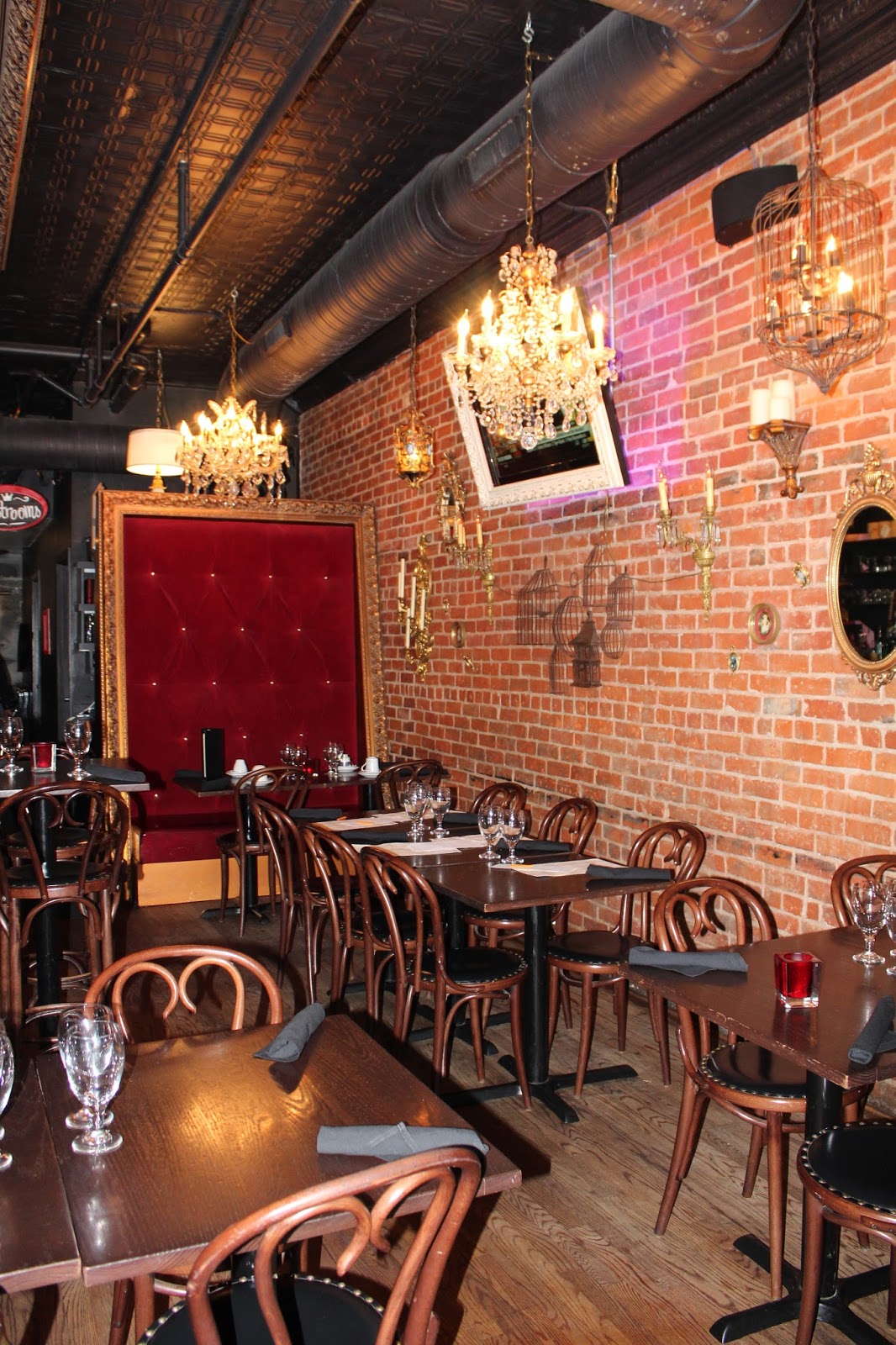 Mom Among Chaos: Mad Hatter Bistro Birmingham