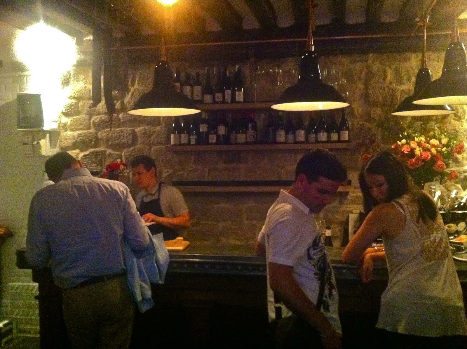 not drinking poison in paris bon courage frenchie wine bar opening, 75002