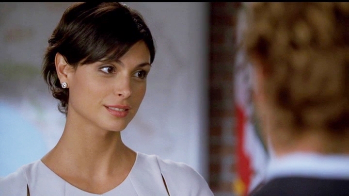 Morena Baccarin as Erica Flynn in The Mentalist (S04E15) 2012 THROWBACK.