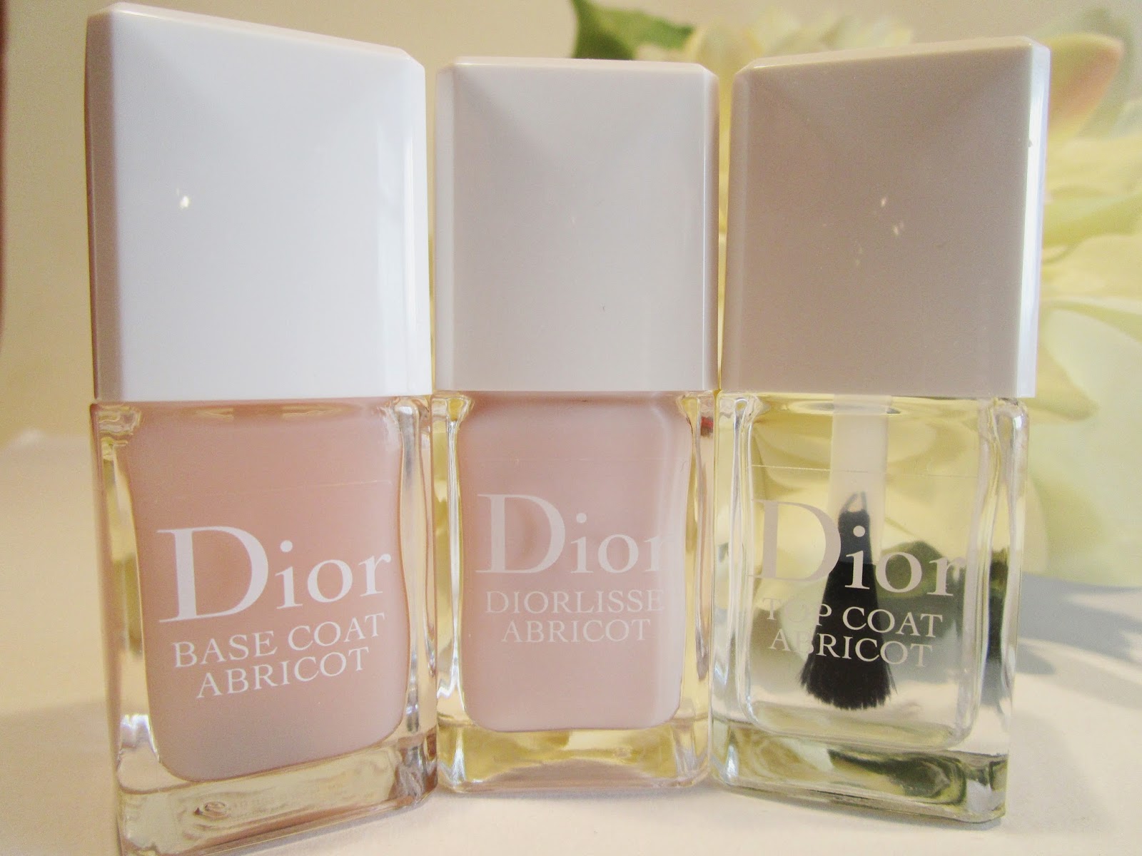 El Espejo de la BELLEZA Base Coat, Diorlisse y Top Coat Abricot de