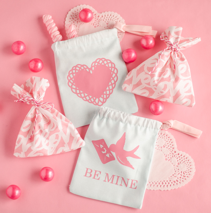 Fawn Valentine Goodie Bags with Cricut Maker