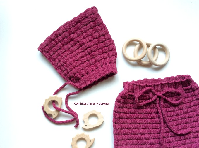 Con hilos, lanas y botones: Picnic Baby Bloomers and Pixie Hat