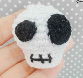 PATRON GRATIS CALAVERA AMIGURUMI 46180