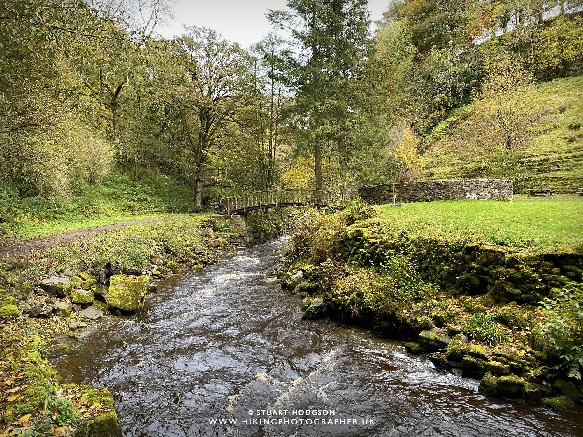 Hardraw Force waterfall walk short highest tallest waterfall England Yorkshire Dales map route Hawes