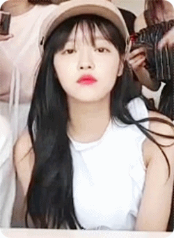 피곤한 유아.gif | 인스티즈