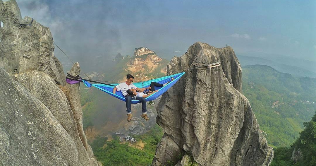 SEWA MOBIL DI MALANG PH /WA * 0.8.2.2.3.4.3.9.0.6.7.9.*: Bermain