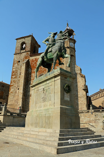 Estatua de Francisco Pizarro, Trujillo