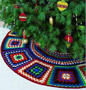 Crochet Spot   Blog Archive   Crochet Pattern: Ruffle Christmas