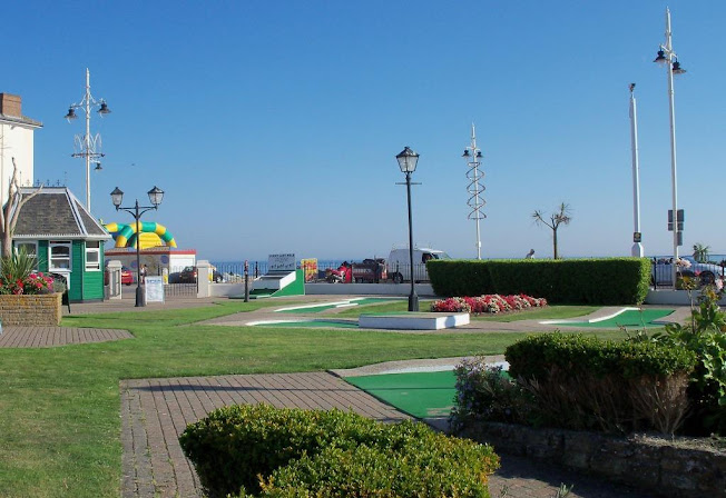 Bognor Regis Mini Golf in October 2011