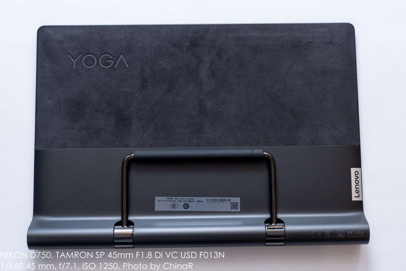 Lenovo Yoga Tab 13】13インチの大画面に2K画質のディスプレイ ...