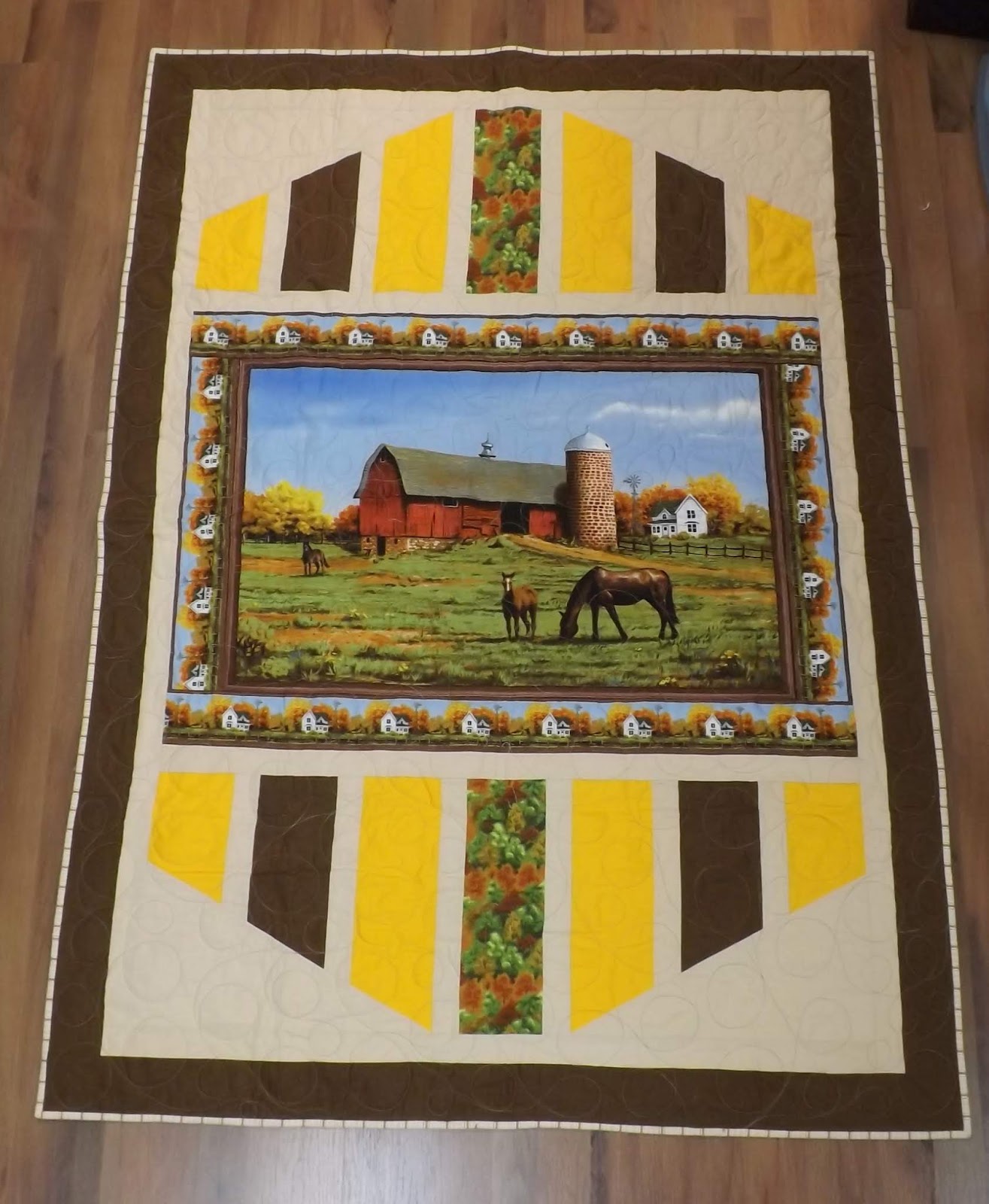 Treadle Quilts Farm panel comfort quilt