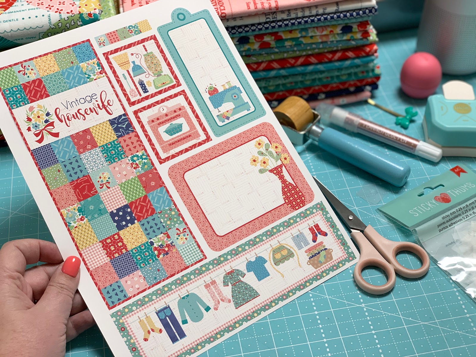 Bee In My Bonnet: Vintage Housewife Sew Along - The Big Finishand a new  book!!