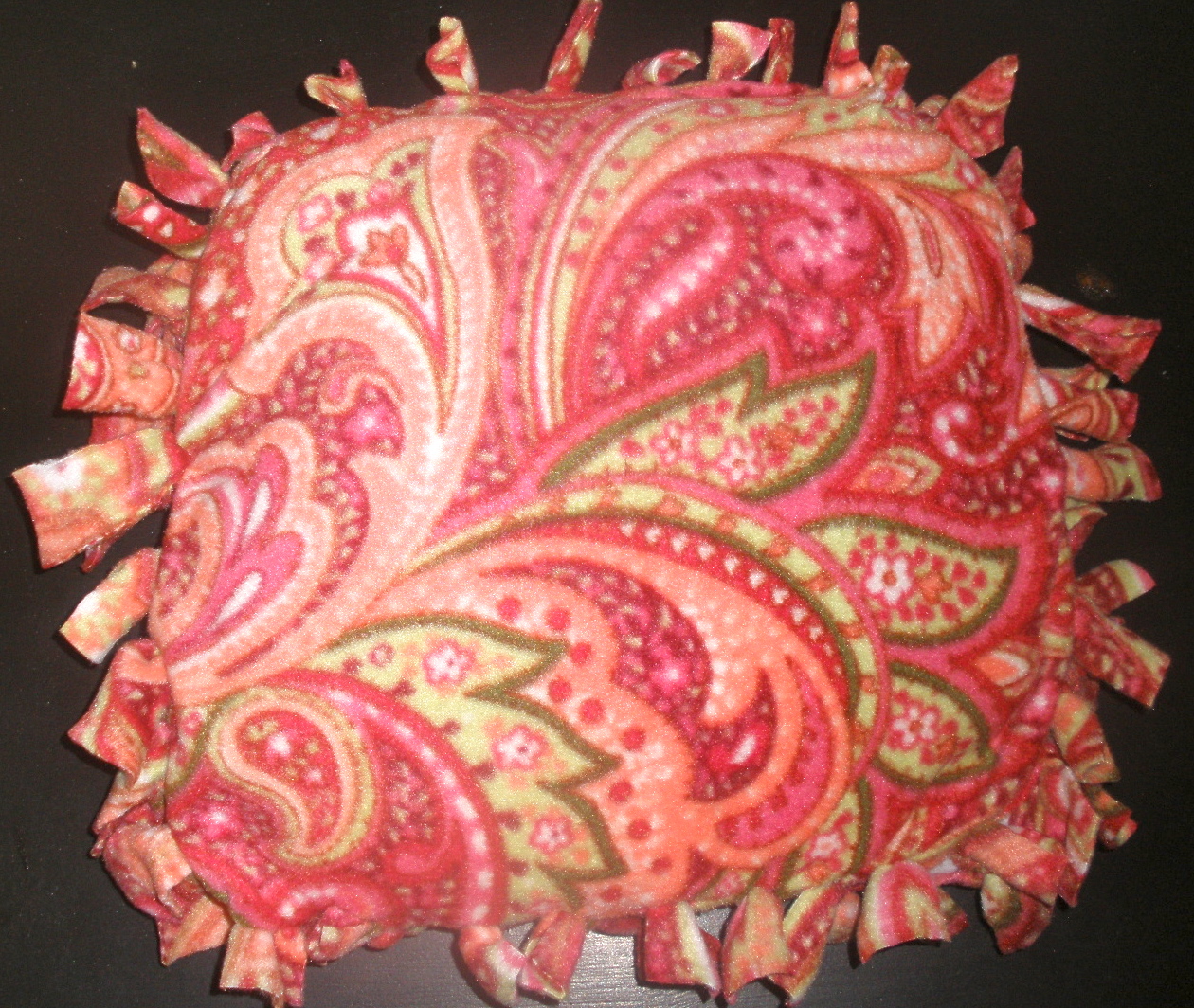 QuickTips Sewing Tutorial 10 Minute Fleece Pillow