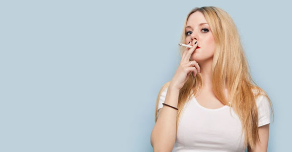 Signs of periodontitis, methods of treatment and prevention Regular smoking is the following factor to increase the risk of periodontal disease