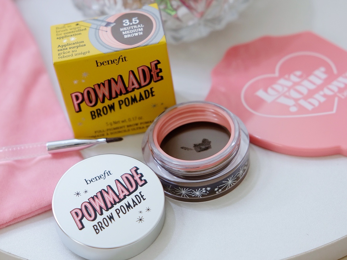 Benefit Cosmetics Powmade Brow Pomade in Shade 4.5