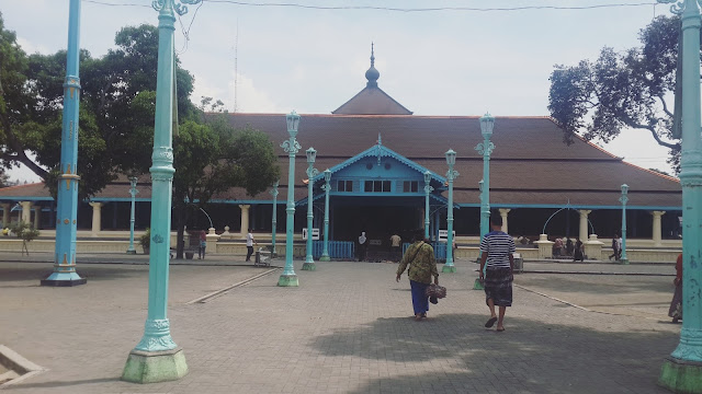 liburan ke solo 1 hari