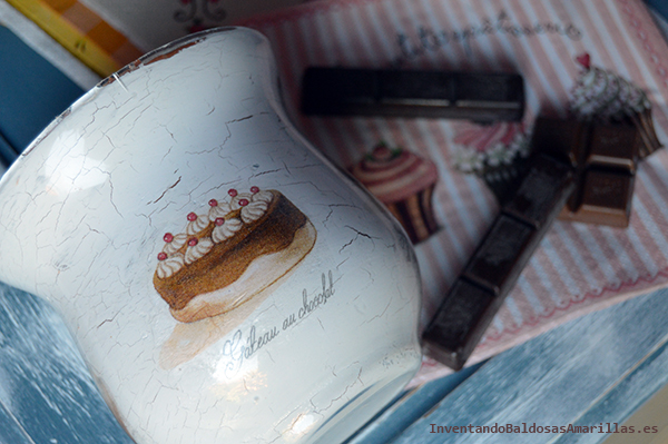 Decoupage en cristal craquelado con alkil