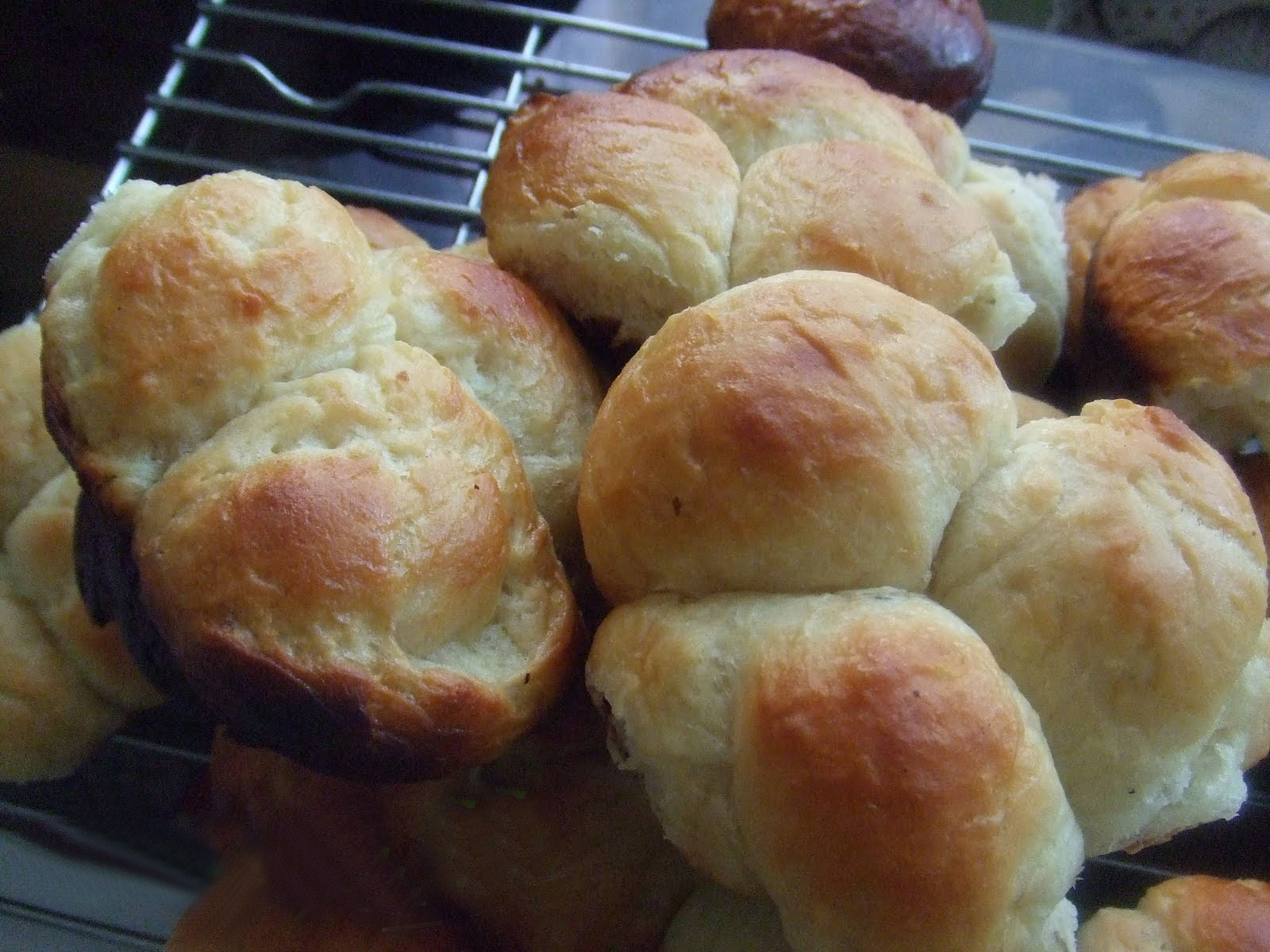 Nấu Bếp Soft White Dinner Rolls