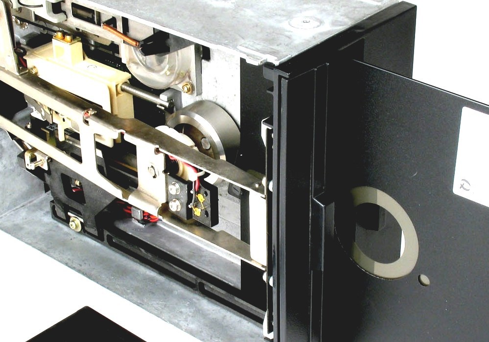 Windows 11 Floppy Disk