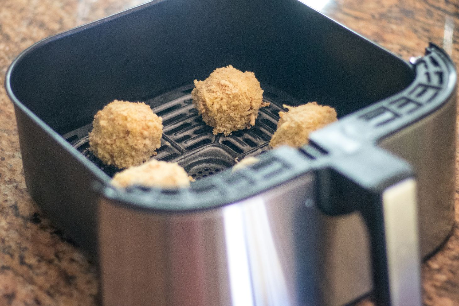 Lunchbox Dad How to Make Air Fryer Cheesy RiceARoni Balls!