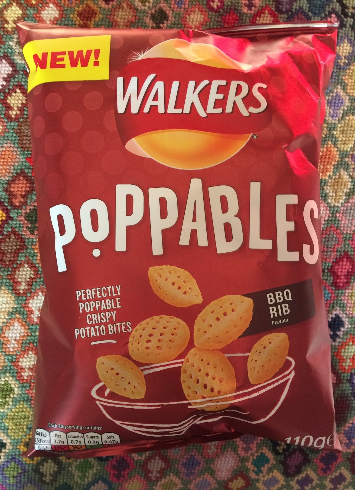 Cheeseburger Crisps & Other Stories Walkers Poppables BBQ Rib Flavour