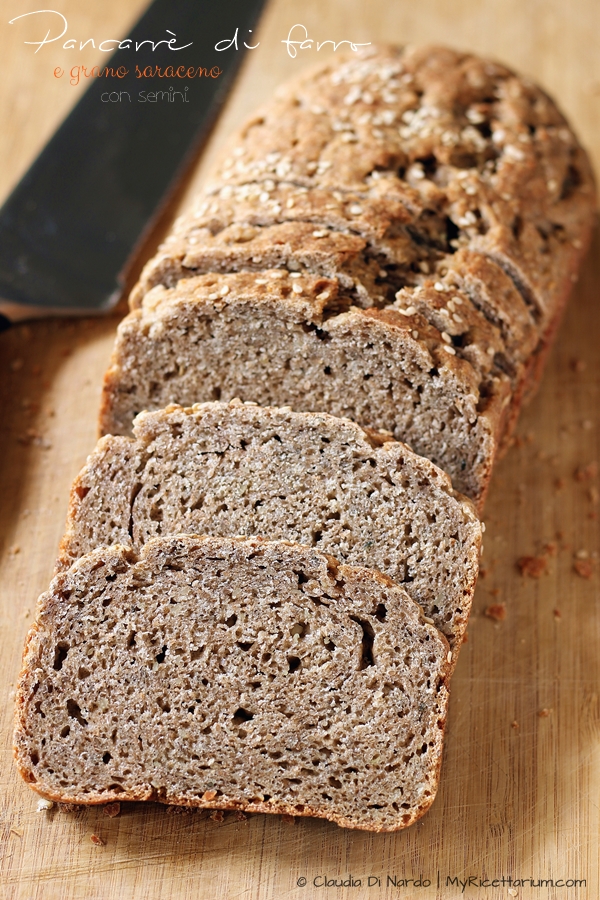 Pancarrè di farro e grano saraceno con semini