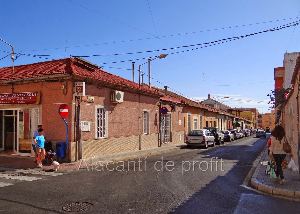 Alacantí de profit DESCUBRIENDO SAN GABRIEL V EL BARRIO AUTÉNTICO