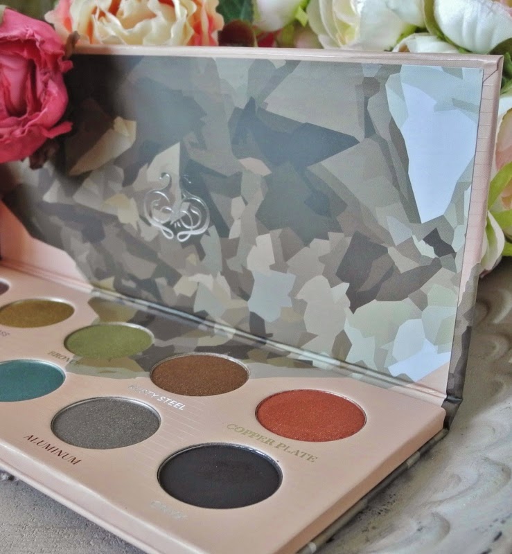 Mixed Eyeshadow Palette [Review] - BubblyColor