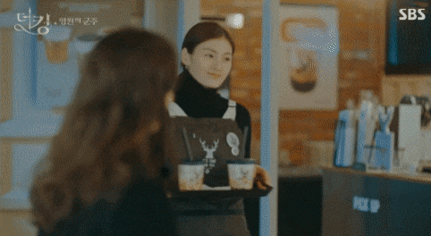 Drama "The King: Eternal Monarch" Dikritik Karena Banyak Iklan yang Dianggap Menggangu 4 Gambar ini memiliki atribut alt yang kosong; nama filenya adalah AnguishedGlisteningLeafcutterant-size_restricted.gif