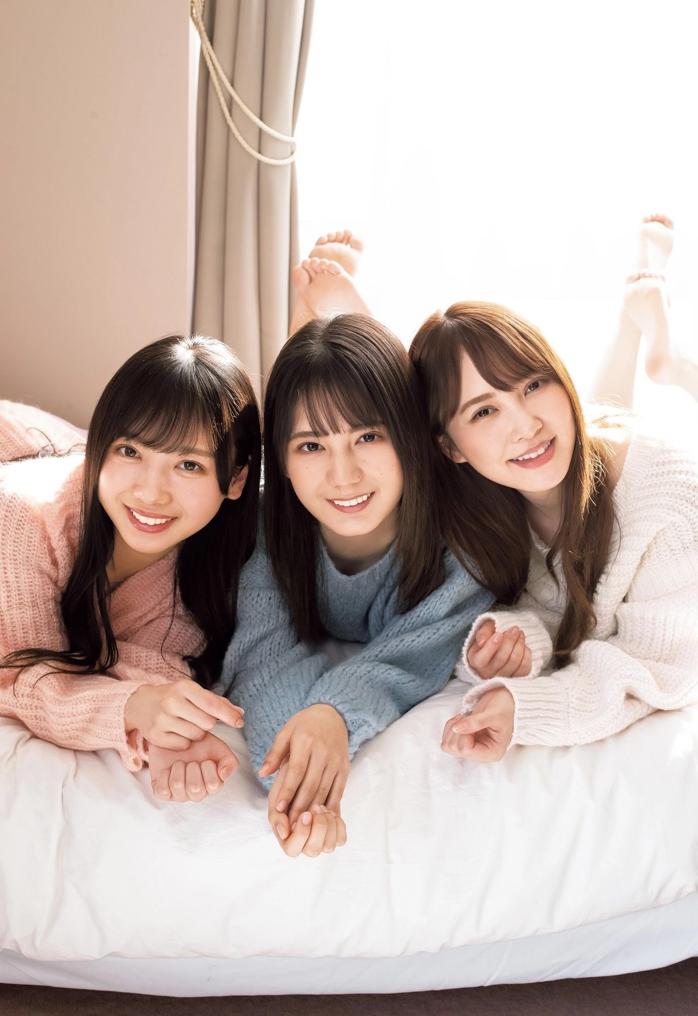 小坂菜緒, 齊藤京子, 加藤史帆, Young Jump 2021 No.17 (ヤングジャンプ 2021年17号)