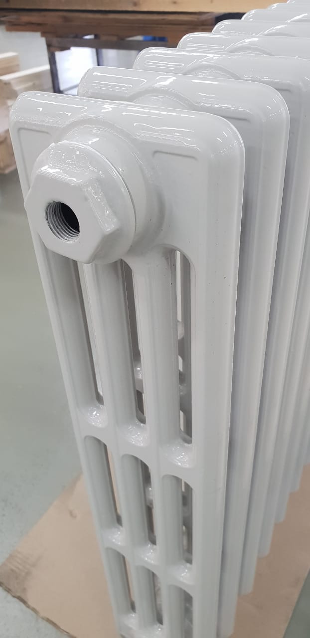 советские чугунные батареи. радиатор чугун мс-140м-500 7 секций ду15 мзоо. радиатор чугунный carron duchess-2 785 x7. радиатор чугунный retrostyle verdun 470 x20. радиатор отопления чугунный старого образца.