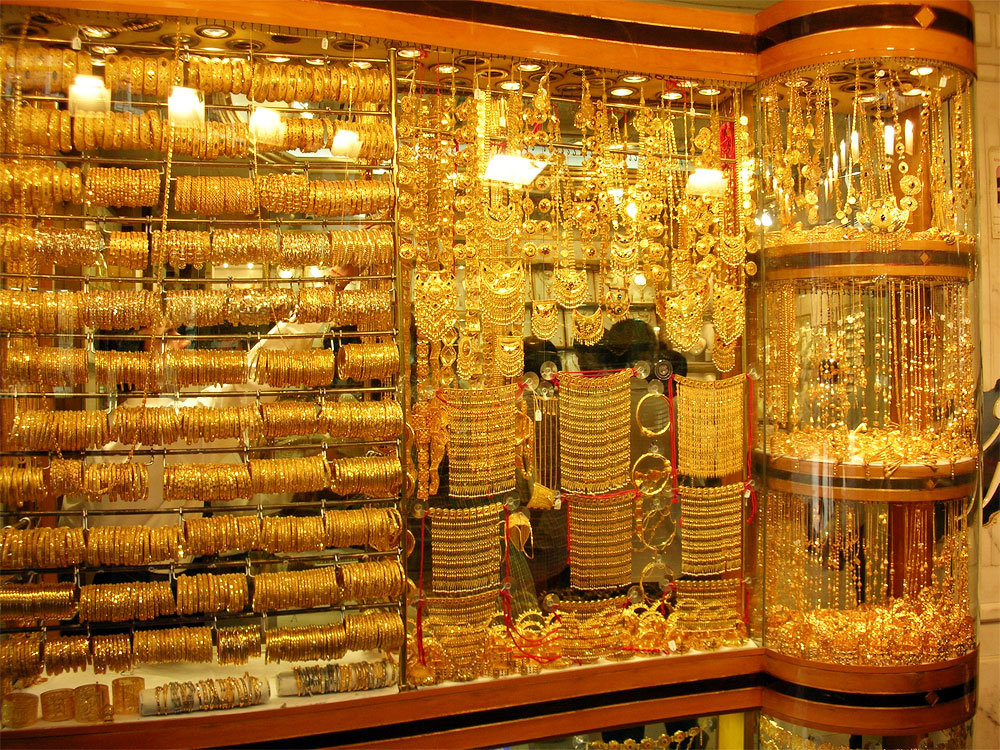 Kuyumcu nedir? Kuyumculuk ne demektir? Anlamı Laf Sözlük