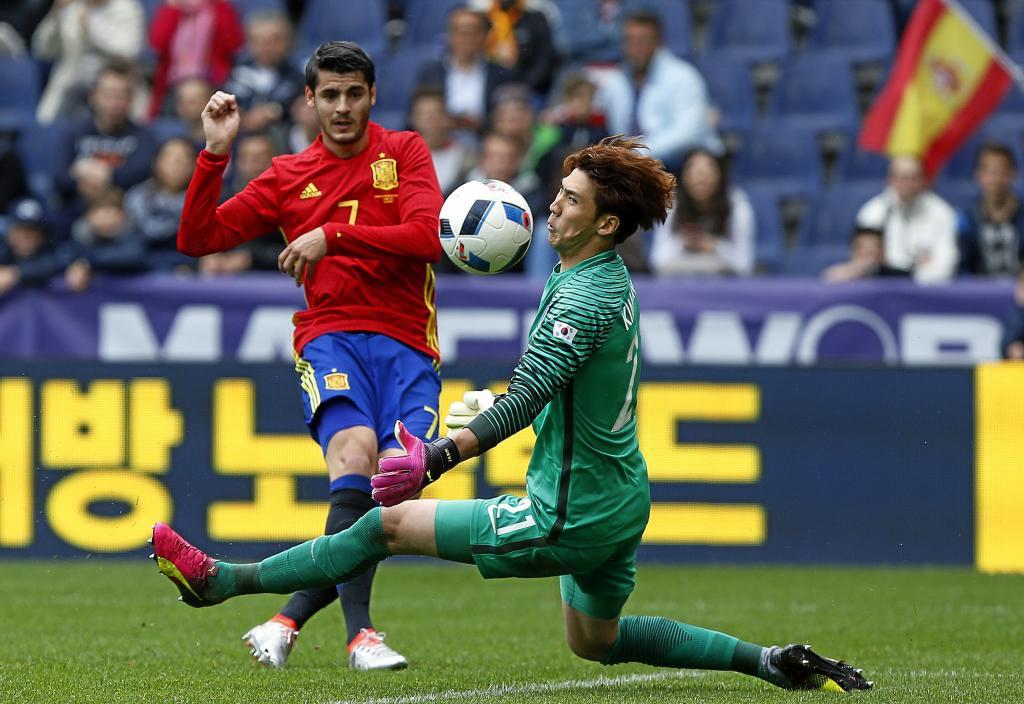 испания южная корея 2002. хоакин испания 2002. хави 2002.