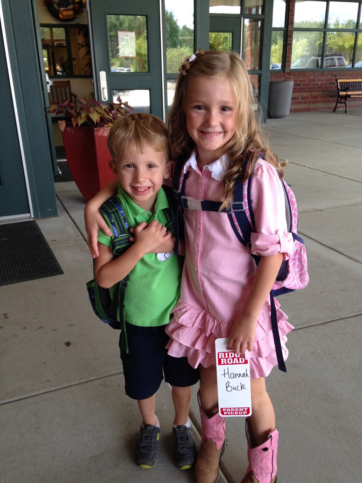 evergreen drive first day of school! first day of school!