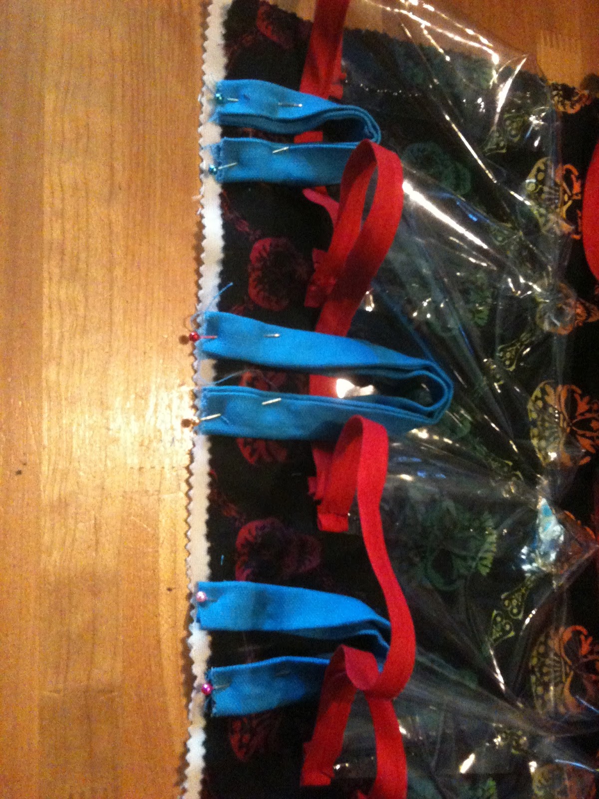 Artsy Fartsy DIY DIY Over the Door Organizer with Vinyl & Cotton