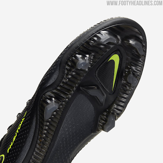 Nike Phantom GT 2021 'Black Pack' Boots Leaked - Footy Headlines