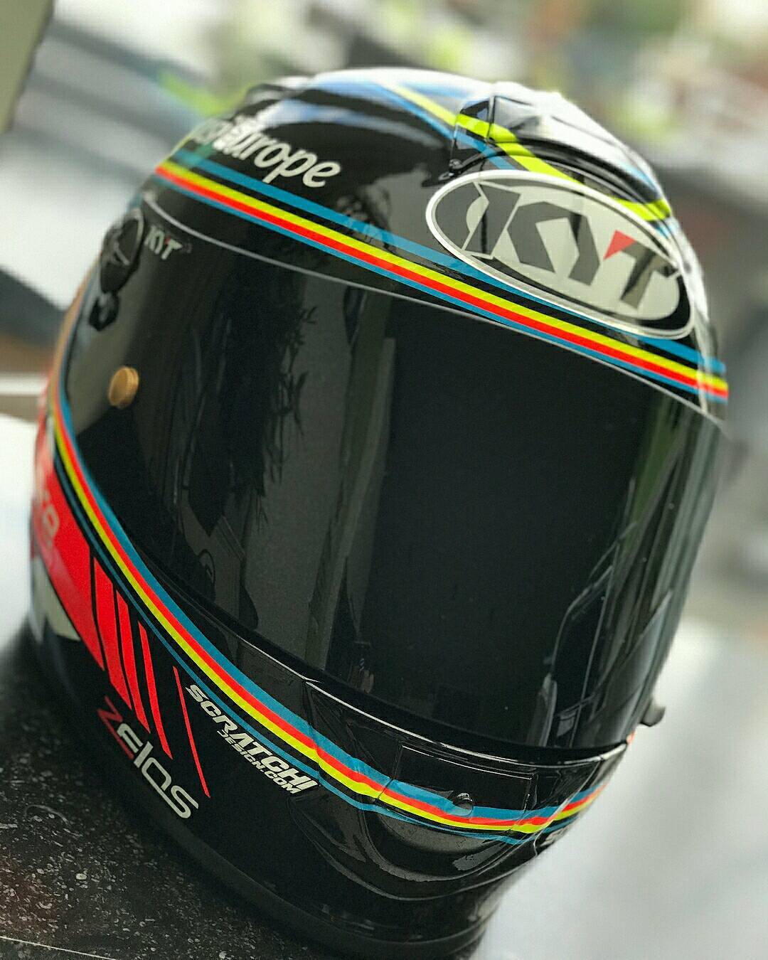 Source: Racing Helmets Garage