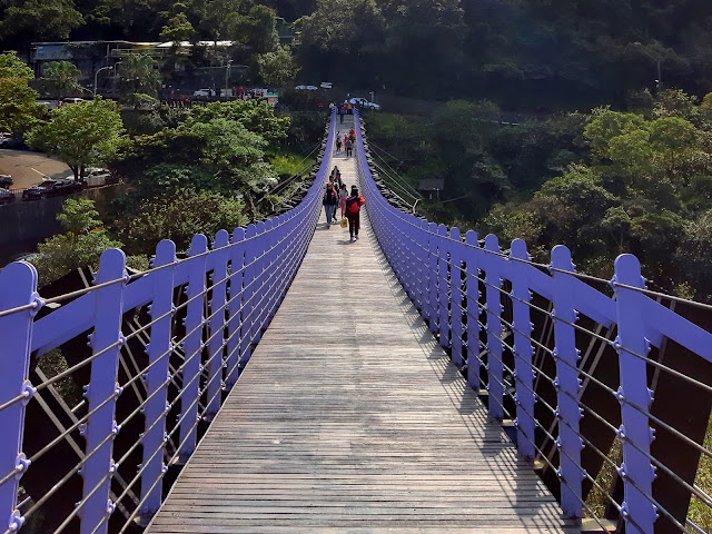 【台北市內湖區 / 旅遊 / 步道健走】 內湖半日健走 大溝溪 圓覺寺步道 瀑布 白石湖吊橋 同心池