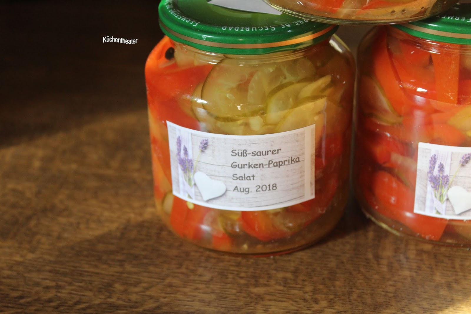Küchentheater: Süß-saurer Gurken-Paprika-Salat