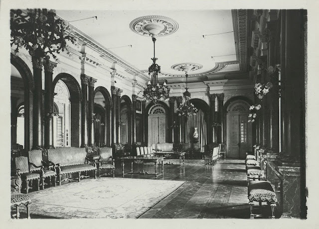 Phòng khách chính của Phủ Toàn quyền.