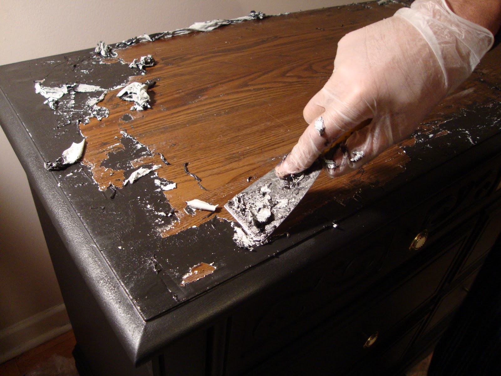 Honey Sweet Home: Remove Paint Using a Paint Stripper