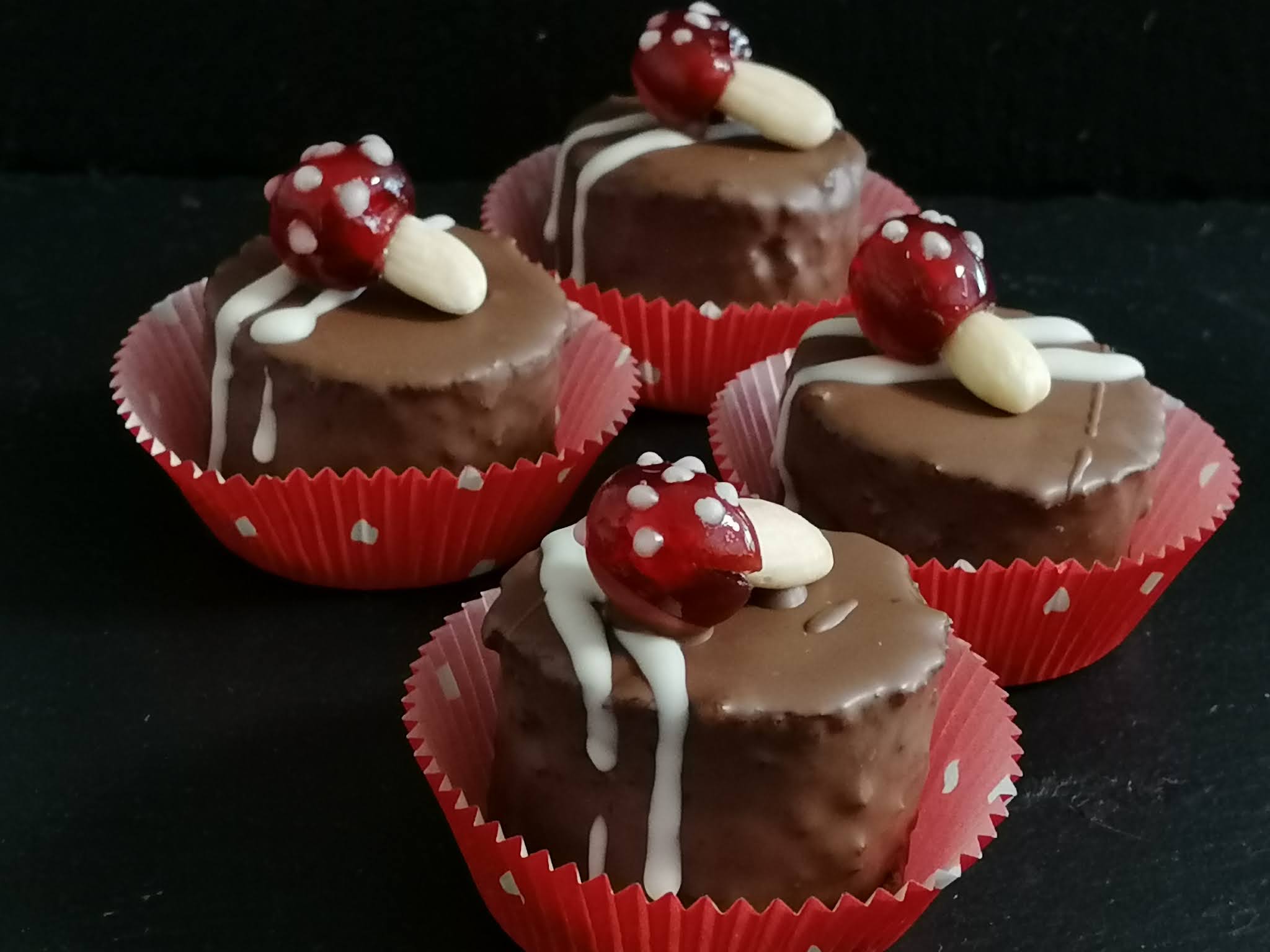 Sachertörtchen Glücksbringer