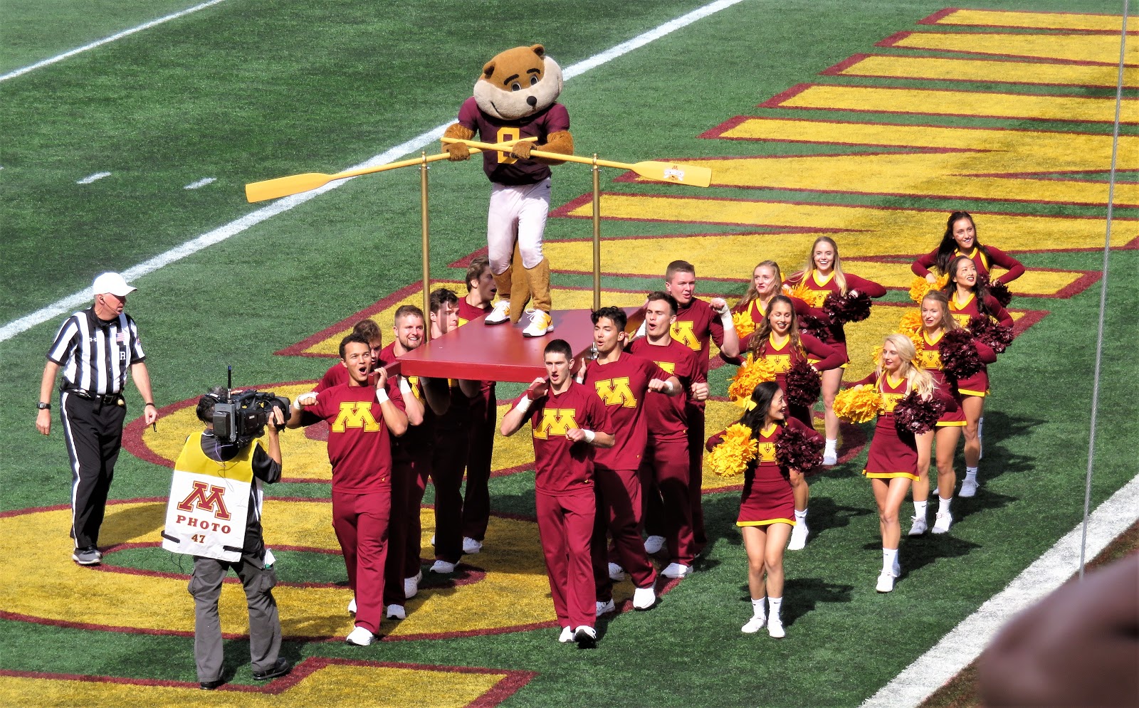 Todd Swank Tailgating Before Minnesota Golden Gophers Vs Maryland