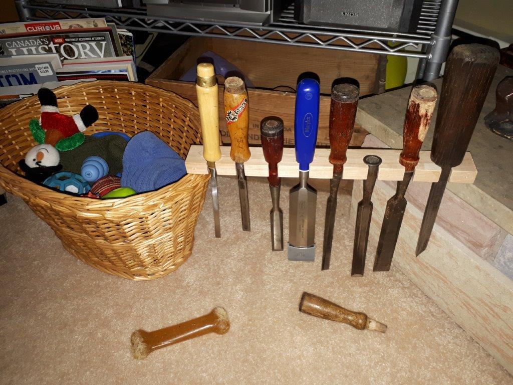 The Valley Woodworker The chisel bar