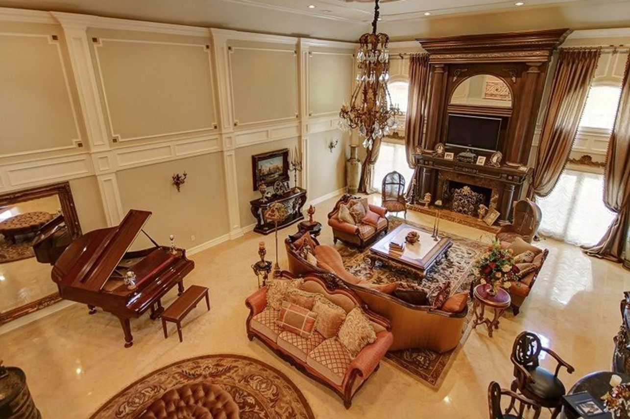 Teresa Giudice Selling Her New Jersey Mansion For 2.5 Million After