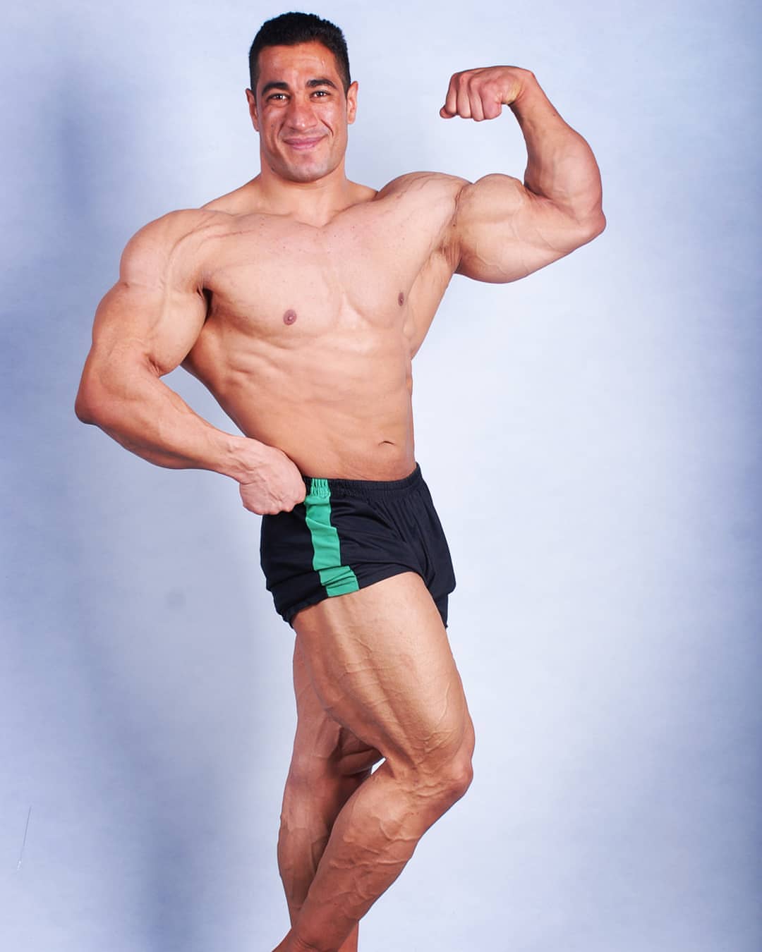 170 Cm 90 kg man