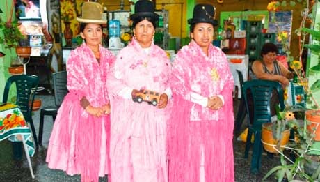 Fraternidad Morenada Verdaderos Intocables, una de las más grandes de Tarija y Bolivia 
