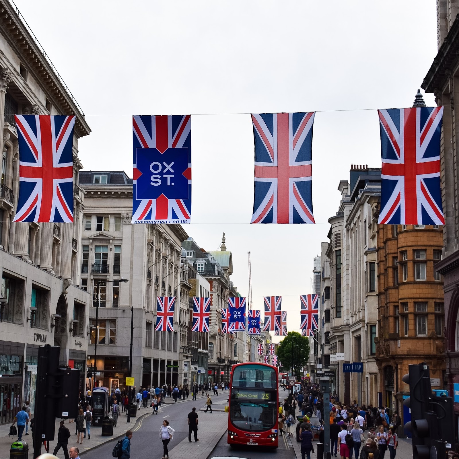 shopping on oxford street