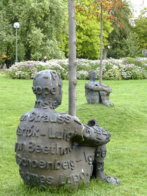 Esculturas, Burdeos - Plensa por El Guisante Verde Project